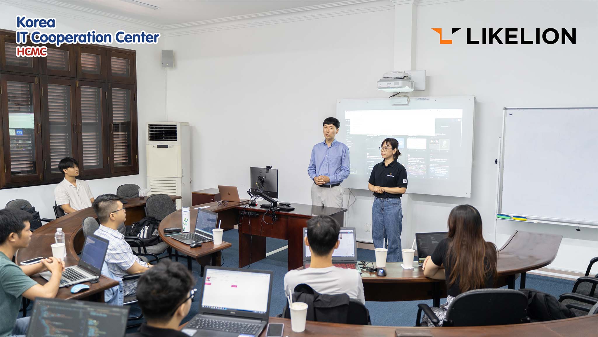 Buổi giới thiệu về KICC HCMC và kết nối việc làm tại các công ty IT Hàn Quốc sau khoá học Buổi giới thiệu về KICC HCMC và kết nối việc làm tại các công ty IT Hàn Quốc sau khoá học